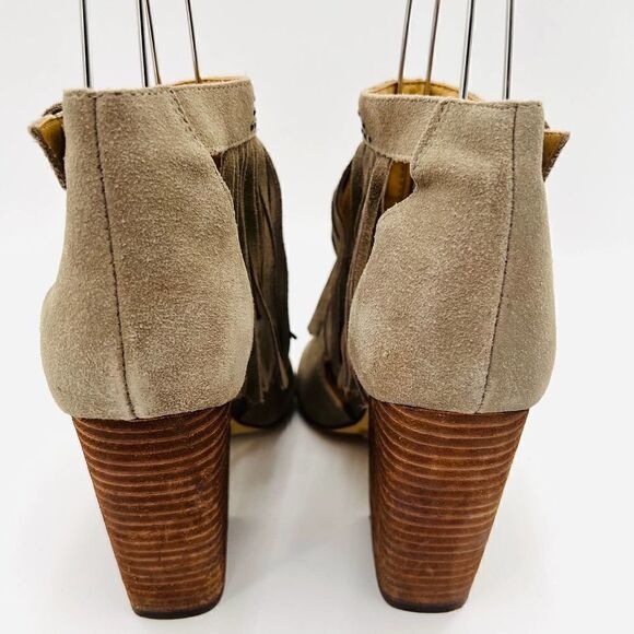Chinese Laundry Women's Studded Fringe Suede Booties in Taupe Shoes Size 8.5 - Picture 7 of 8